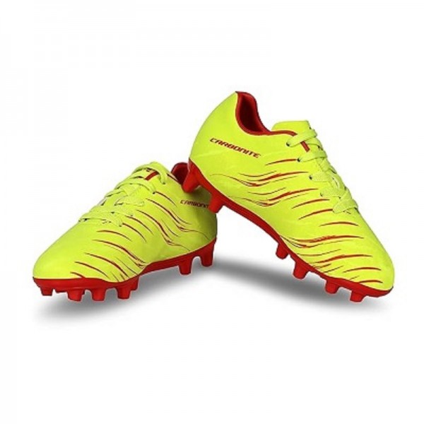 Nivia carbonite spikes clearance