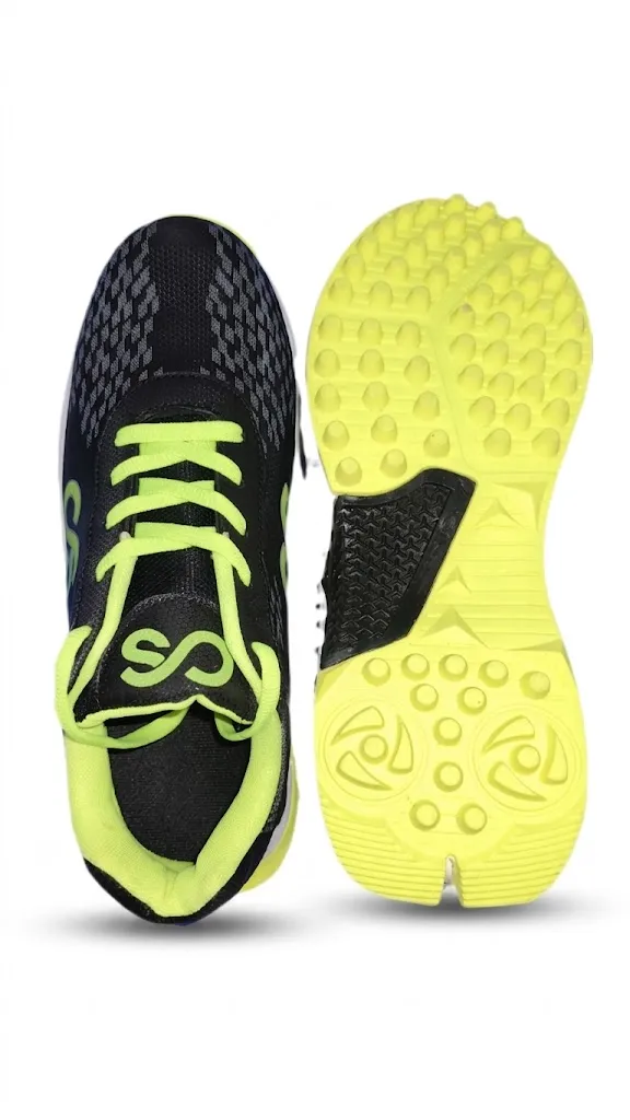 hockey shoes 3.webp