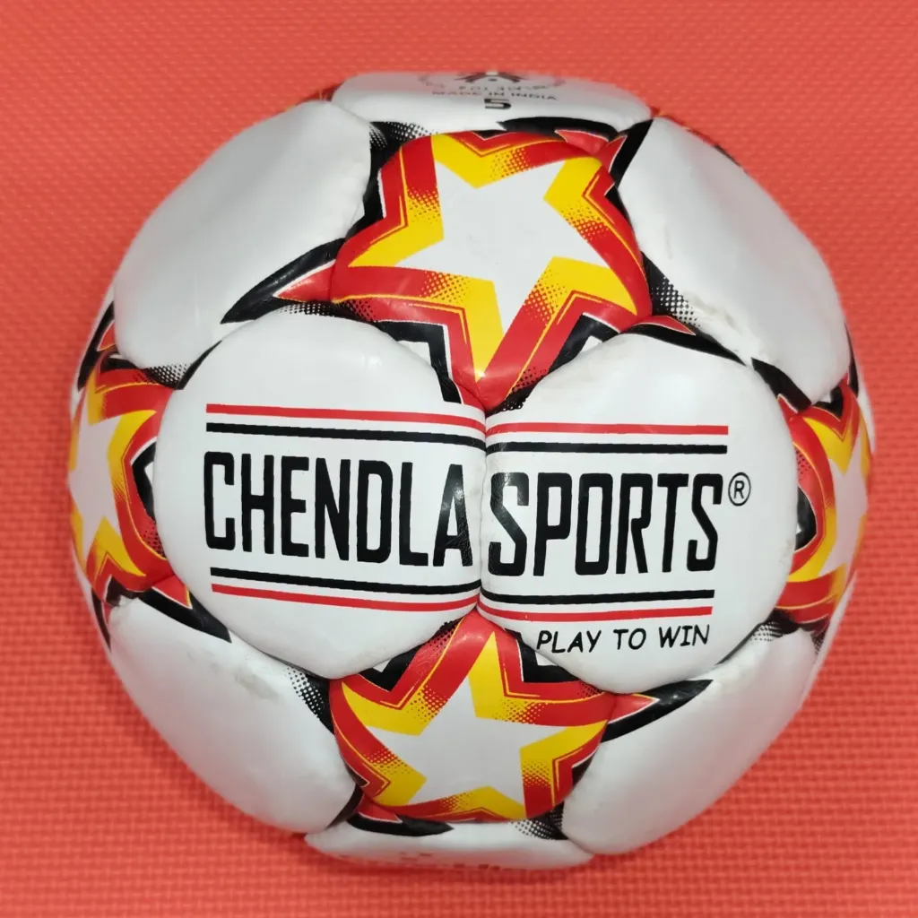 Chendla Sparking Star Football Balls (RED)